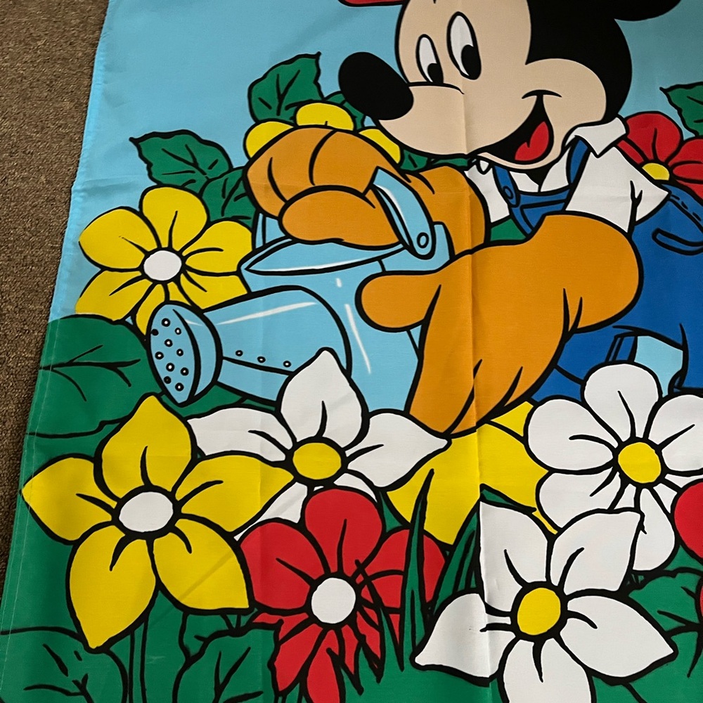 Disney Flag Mickey Mouse flag - Picture 3 of 6